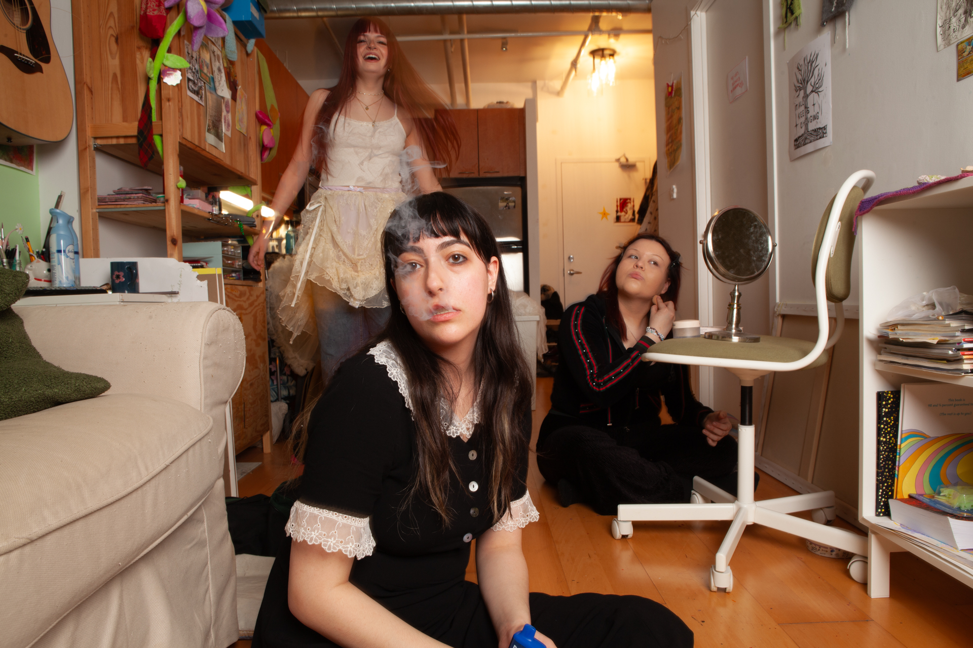 JESSICA_BERGER_SMOKE BREAK_PHOTOGRAPHIC PRINT_2024